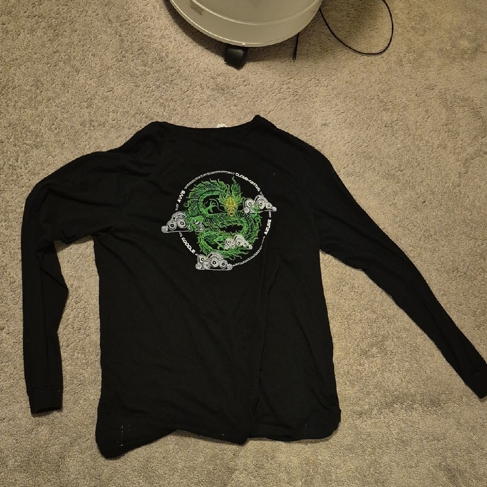 Black Reptile Graphic Long Sleeve Shirt